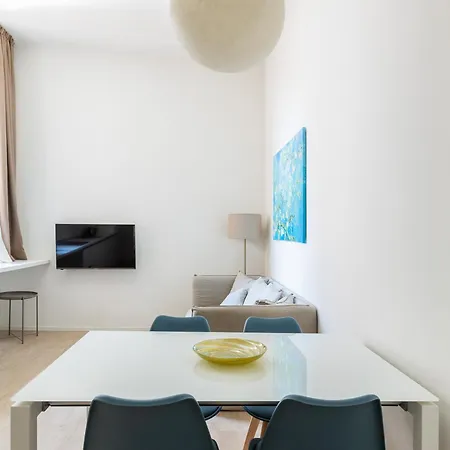 Casa Moderna Vicino A Piazza Aldrovandi