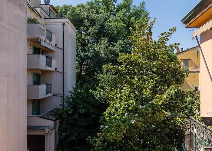 Casa Moderna Vicino A Piazza Aldrovandi * بولونيا